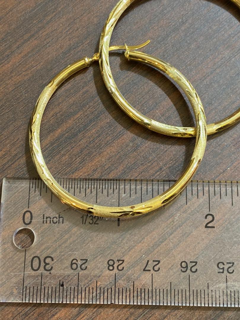 personalized 14k gold yellow hoop earrings earrings 1"- 1 1/4" - 1 1/2" - 2" /3mm thick