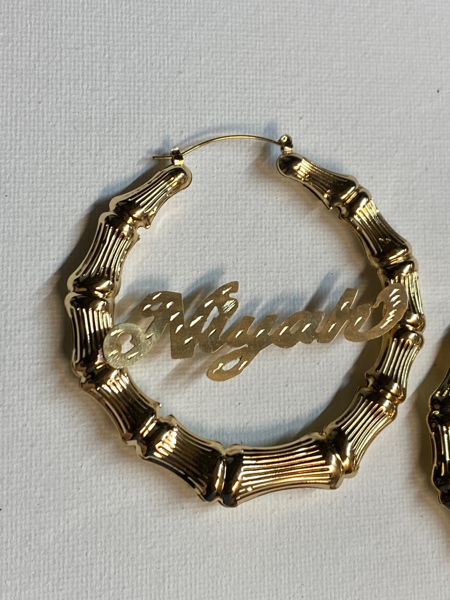 Personalized Bamboo Name Hoop Earrings (3 Inch) – Custom Name Earrings Gold Nameplate Hoops