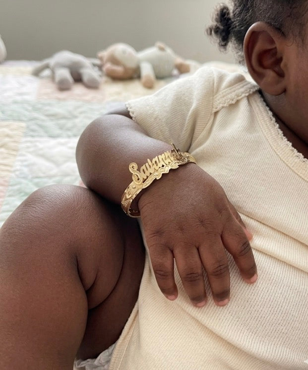 Custom newborn baby bangle bracelet