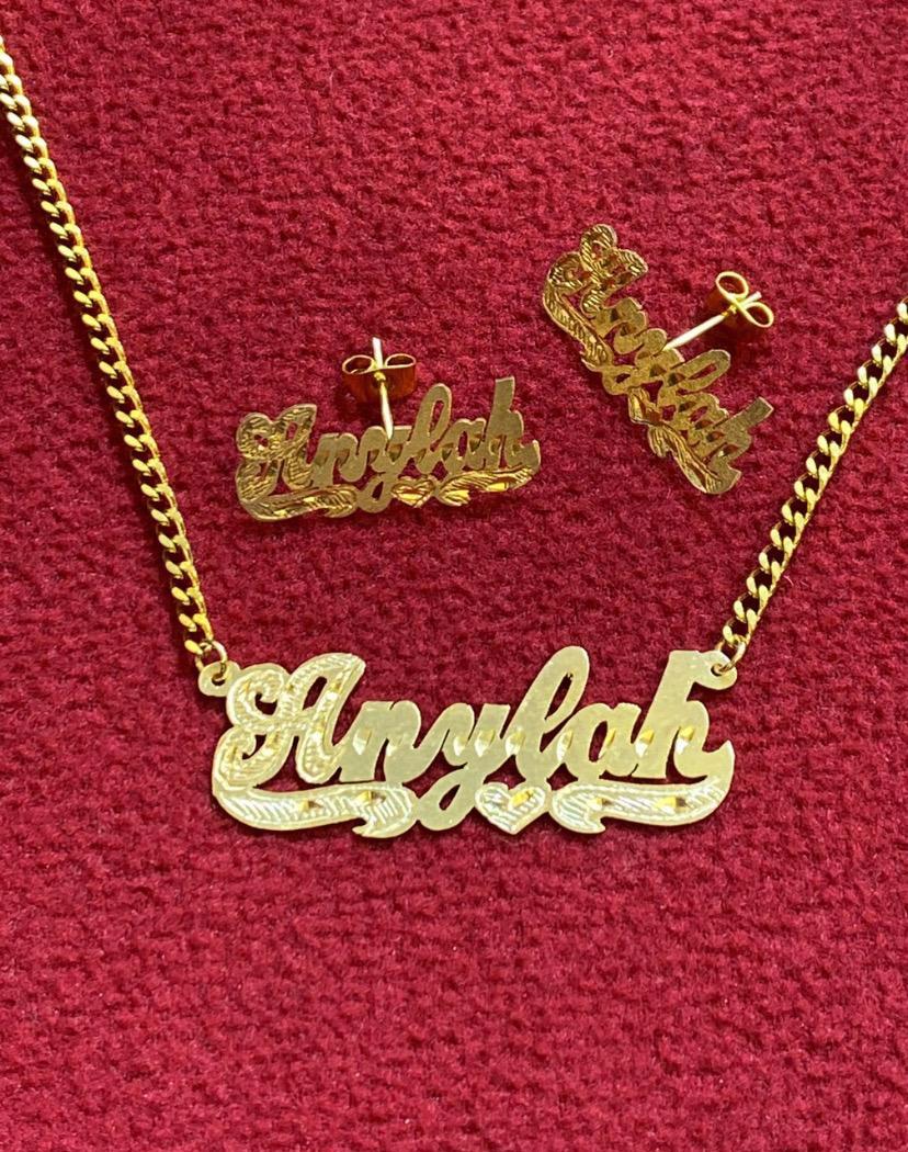 “personalized name necklace and stud earrings set”