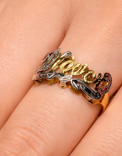 “personalized gold name ring for women”