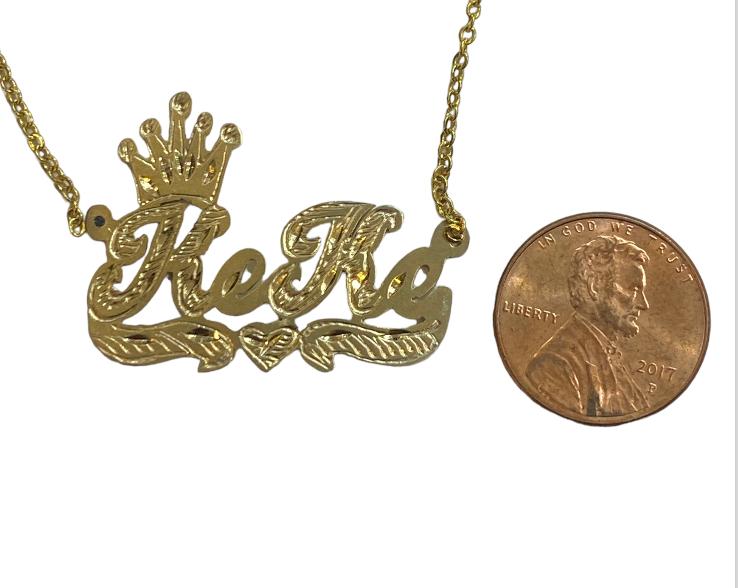 Baby personalized name necklace chain /with crown