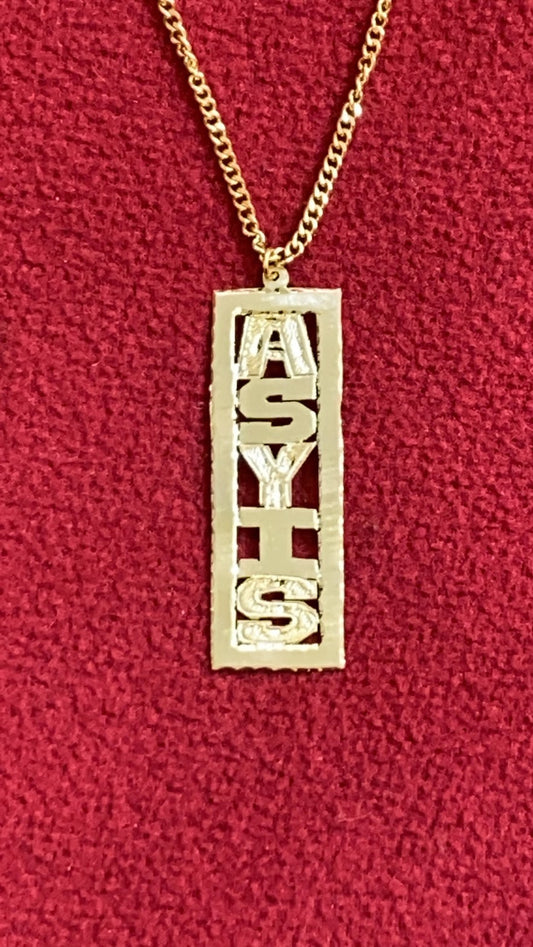 vertical name necklace